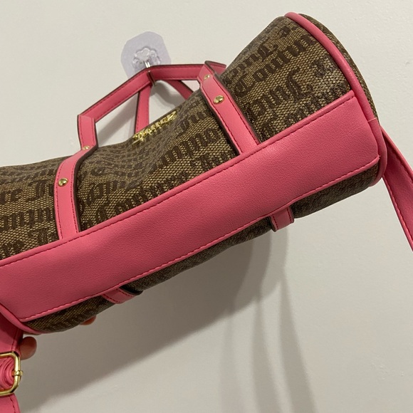 Juicy Couture Cross body Y2K Purse - Picture 2 of 3